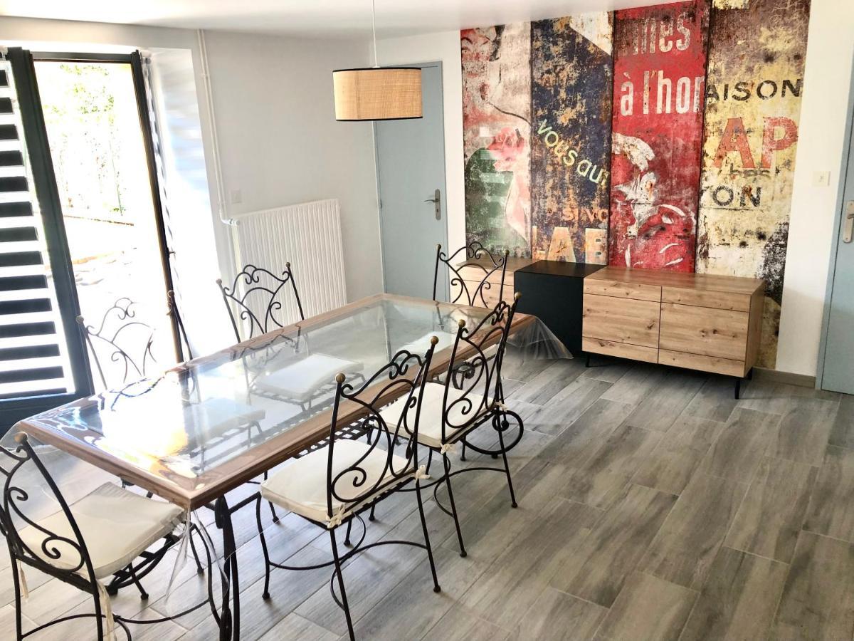 Maison Chaleureuse Au Coeur Du Village Raddon 外观 照片