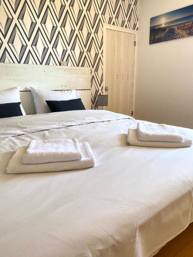Maison Chaleureuse Au Coeur Du Village Raddon 外观 照片